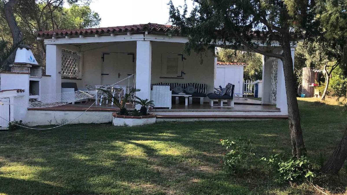  villetta sul  mare Budoni Sardegna