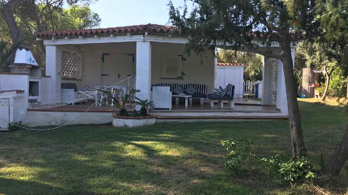  villetta sul  mare Budoni Sardegna