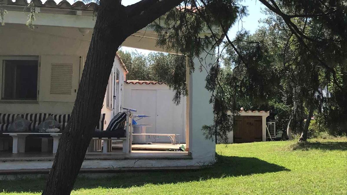  villetta sul  mare Budoni Sardegna