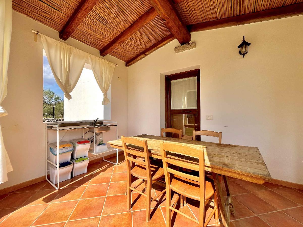 Veranda Agriturismo Li Scopi  san teodoro Sardegna