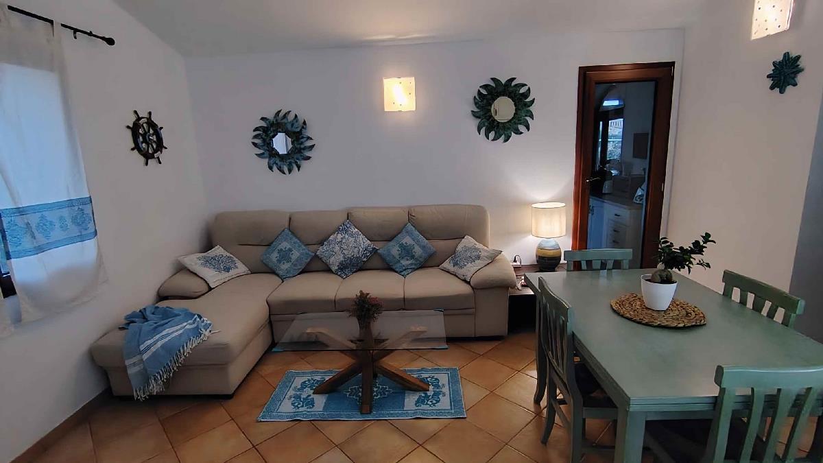 Cucina-Soggiorno mattia s house Budoni Sardegna