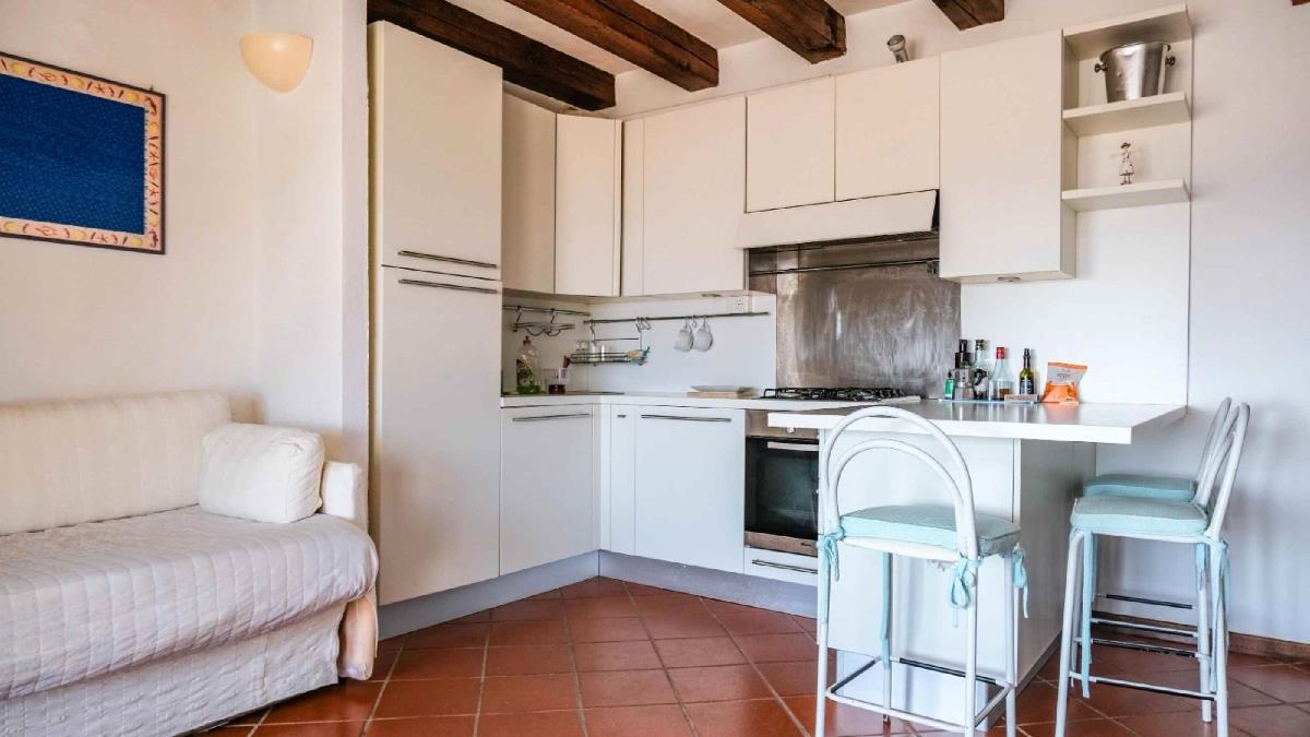 Küche Puntaldia house san teodoro Sardegna